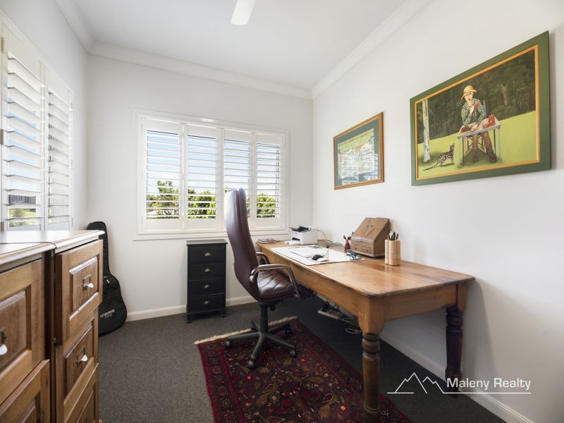 25 Mahogany Place, Maleny QLD 4552