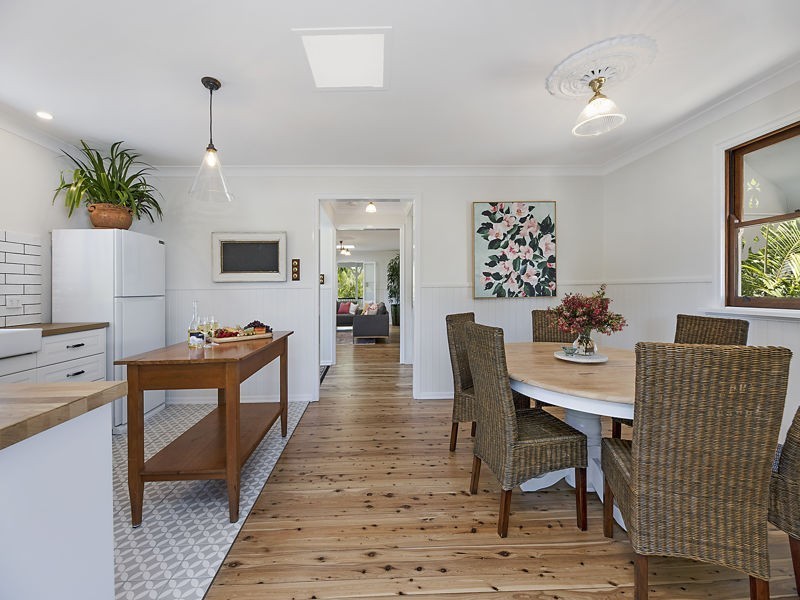 67 Macadamia Dr, Maleny QLD 4552