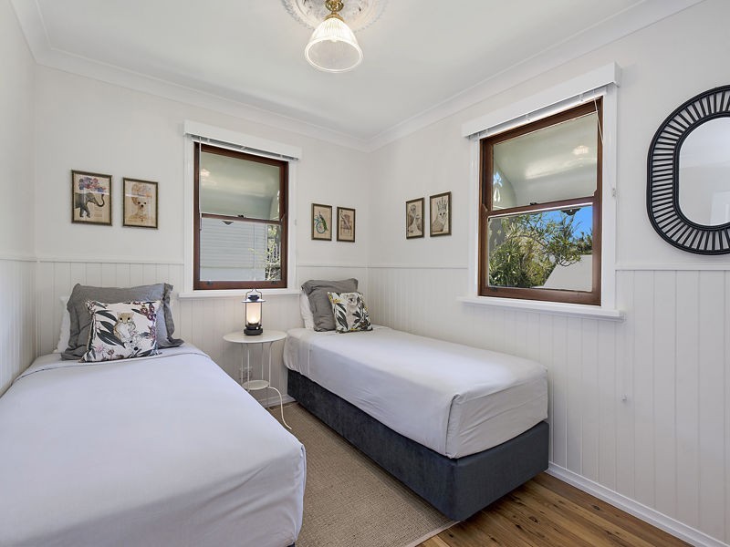 67 Macadamia Dr, Maleny QLD 4552