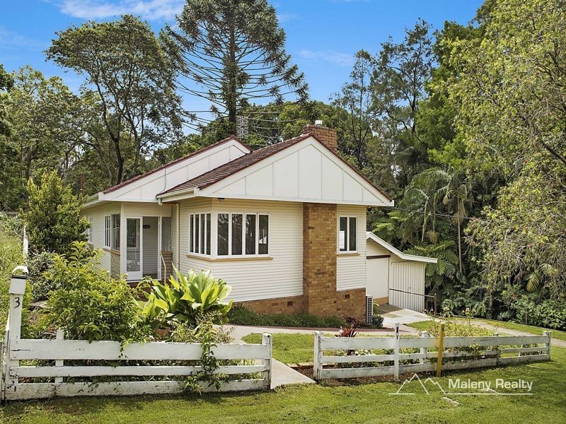 Maleny QLD 4552