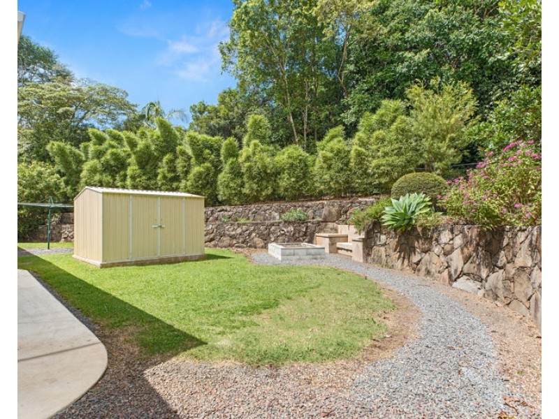 61 Burgess Avenue, Maleny QLD 4552