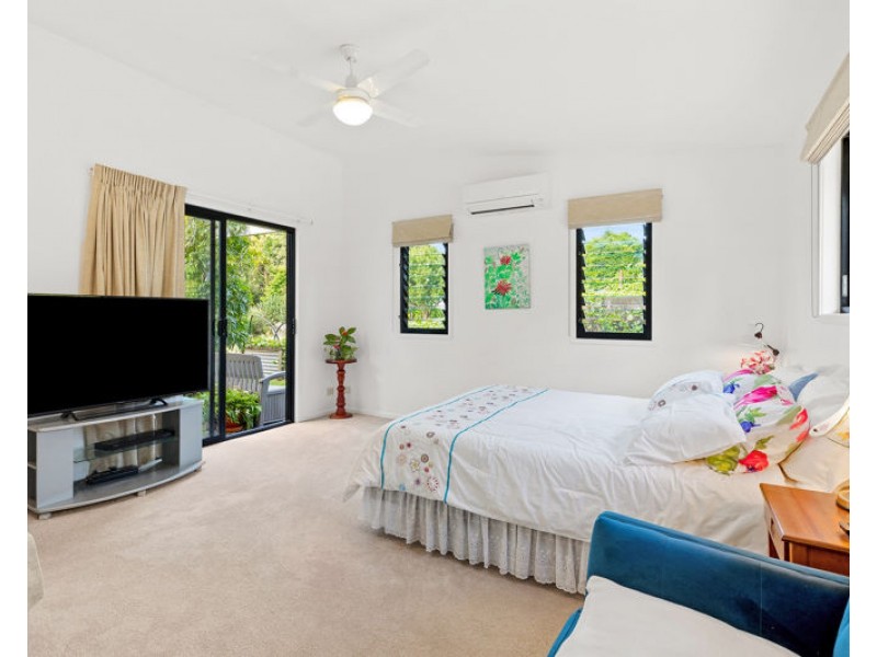 33 Avocado Lane, Maleny QLD 4552