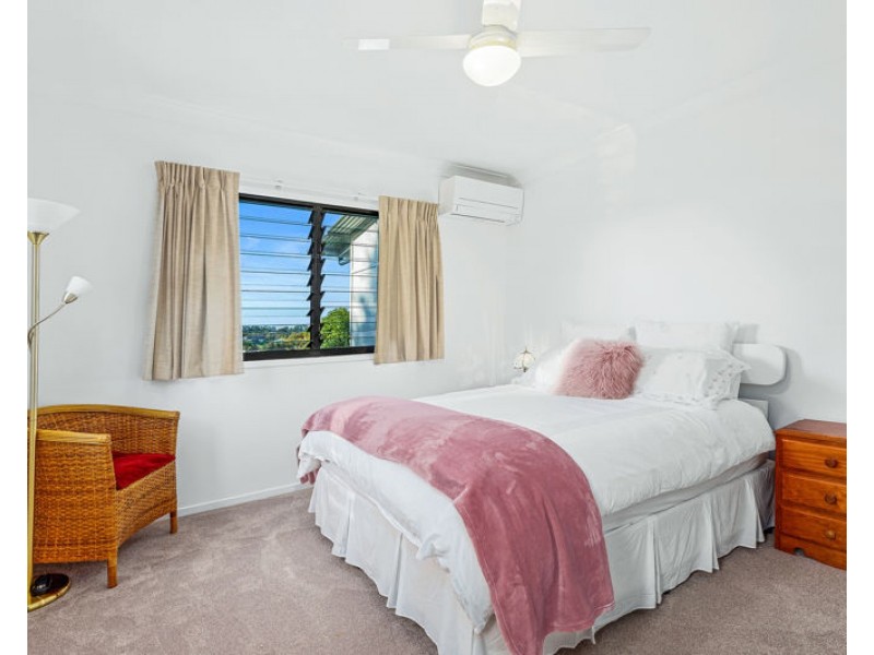 33 Avocado Lane, Maleny QLD 4552