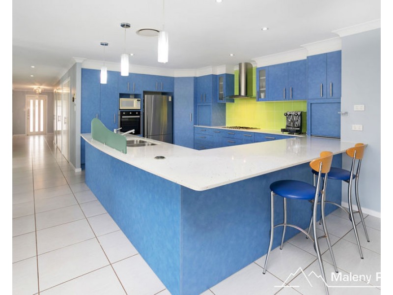 12 Macaranga St, Maleny QLD 4552