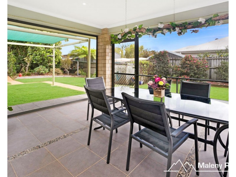 12 Macaranga St, Maleny QLD 4552