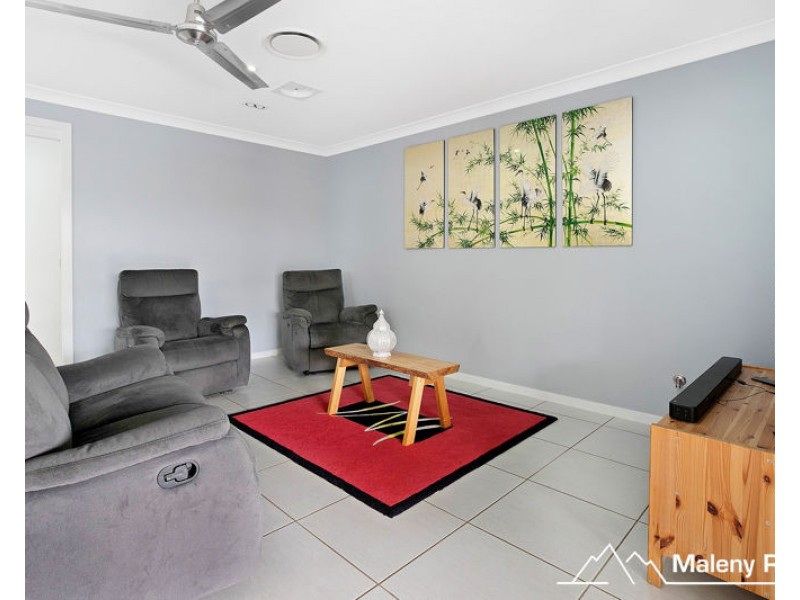 12 Macaranga St, Maleny QLD 4552