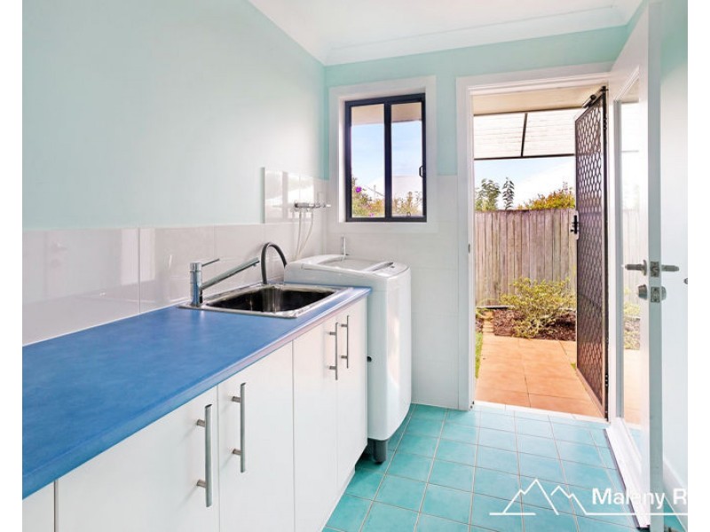 12 Macaranga St, Maleny QLD 4552