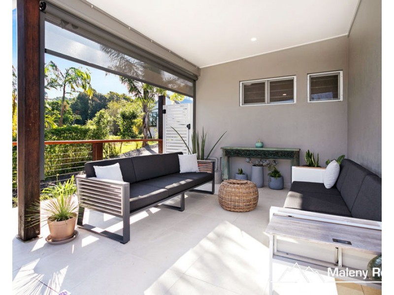 42 Coral St, Maleny QLD 4552