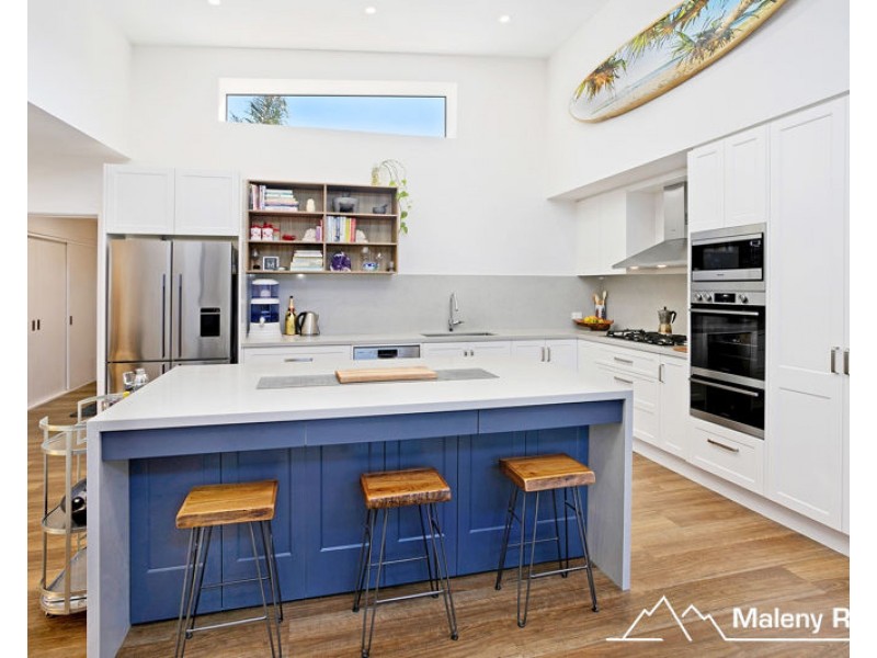 42 Coral St, Maleny QLD 4552