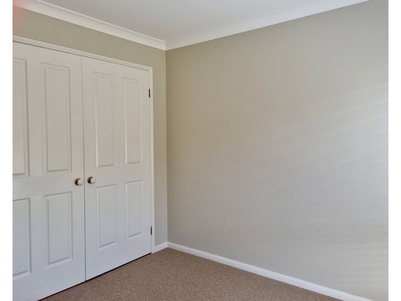 32 Crystal St, Mapleton QLD 4560