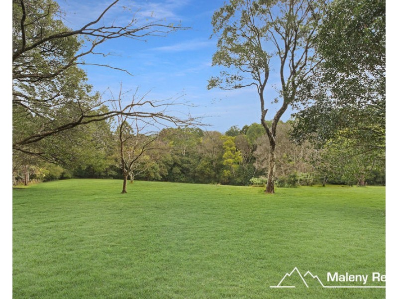 9 Vale End, North Maleny QLD 4552
