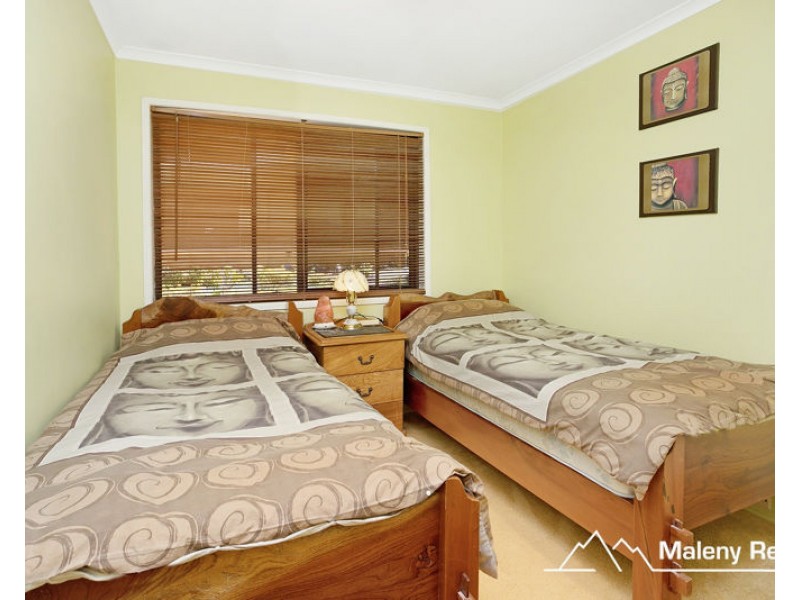 34 Mary Cairncross Avenue, Maleny QLD 4552