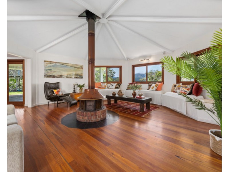 317 Booloumba Creek Road, Cambroon QLD 4552