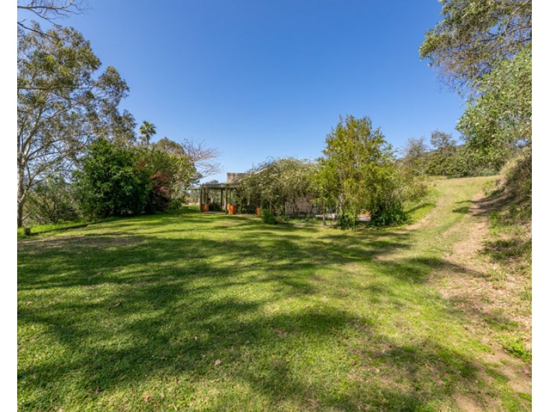 317 Booloumba Creek Road, Cambroon QLD 4552