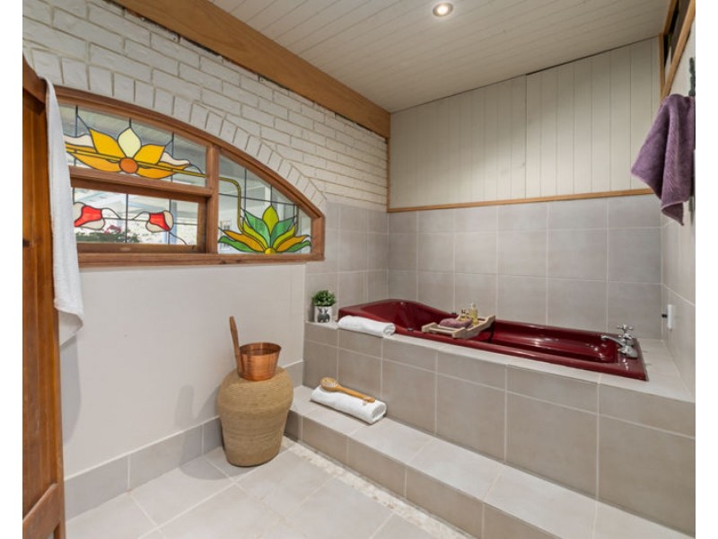 317 Booloumba Creek Road, Cambroon QLD 4552