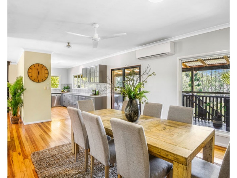 7 Walkers Drive, Maleny QLD 4552