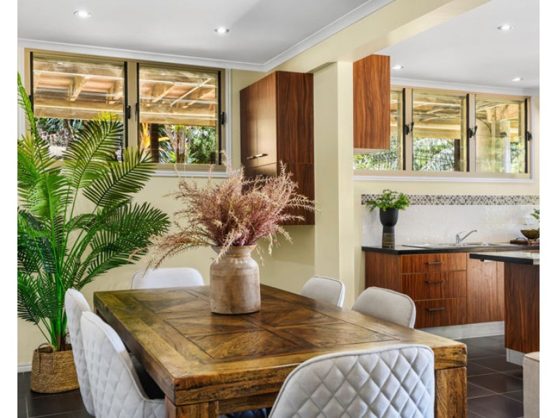 7 Walkers Drive, Maleny QLD 4552