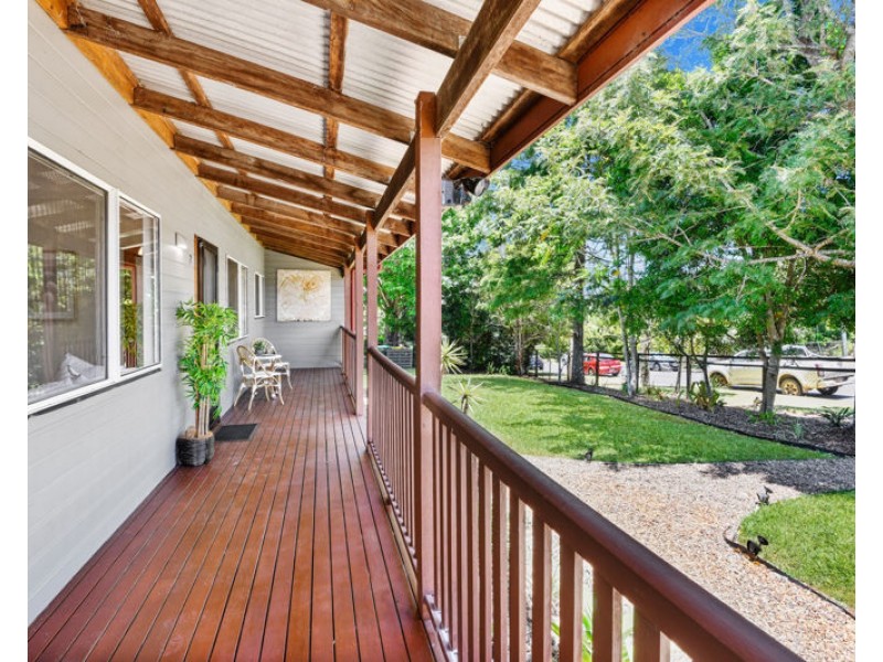 7 Walkers Drive, Maleny QLD 4552