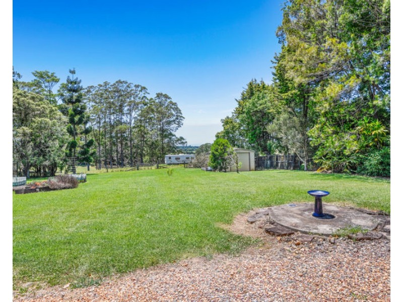 7 Walkers Drive, Maleny QLD 4552