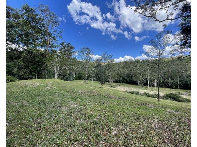 825 Maleny Kenilworth Rd, Elaman Creek QLD 4552