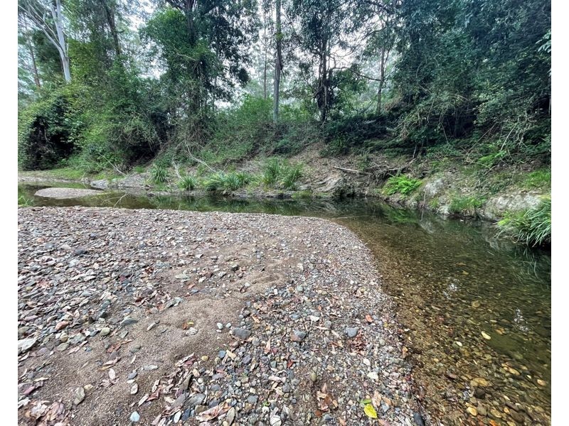 825 Maleny Kenilworth Rd, Elaman Creek QLD 4552