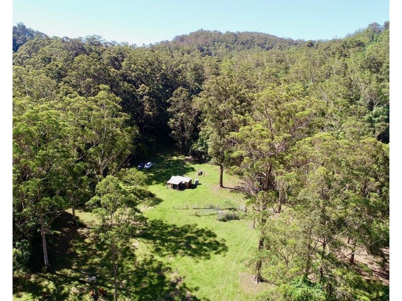 825 Maleny Kenilworth Rd, Elaman Creek QLD 4552