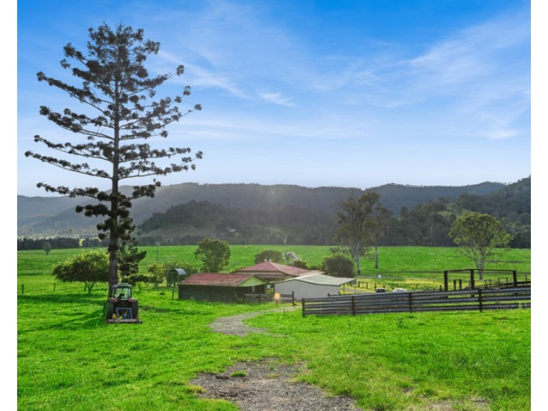 922 Eastern Mary River Road, Cambroon QLD 4552