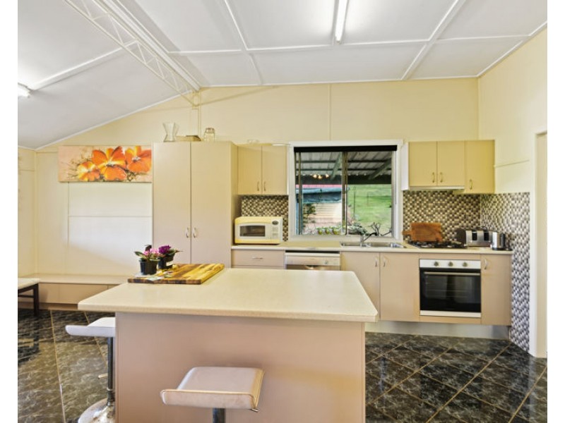 922 Eastern Mary River Road, Cambroon QLD 4552