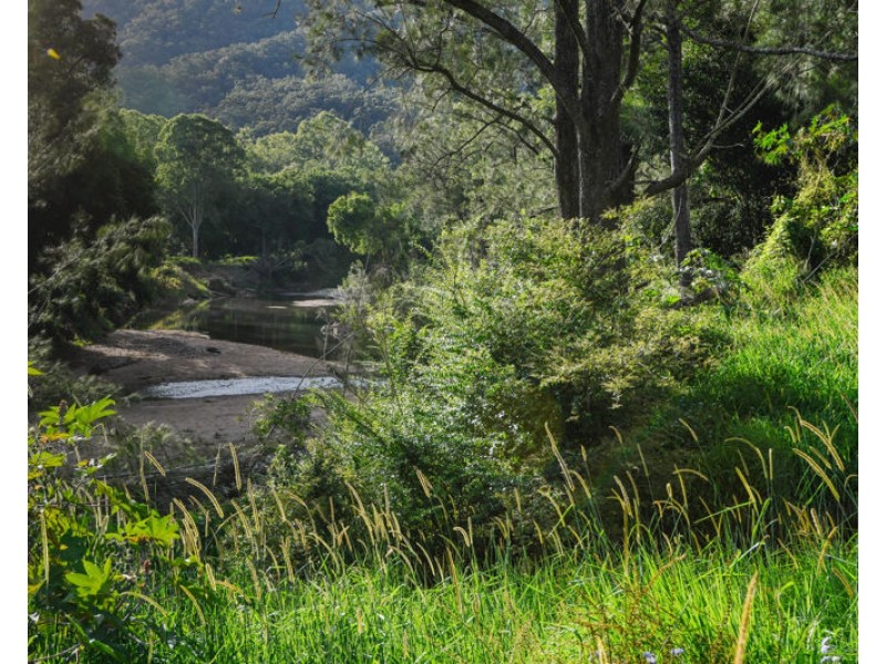 922 Eastern Mary River Road, Cambroon QLD 4552