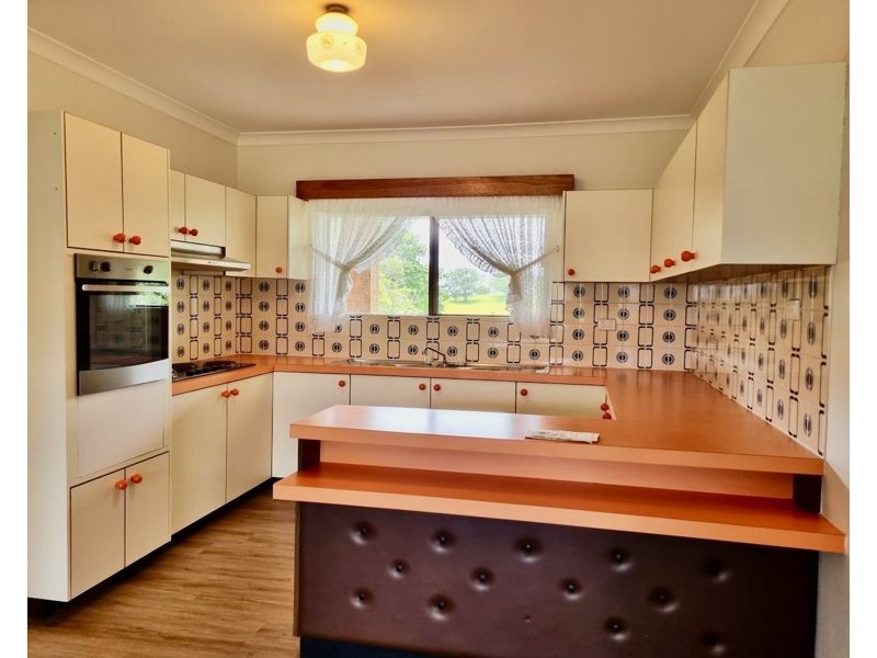 52 Maleny Kenilworth Rd, Reesville QLD 4552