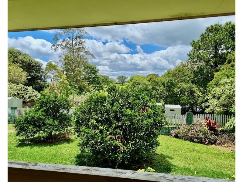 52 Maleny Kenilworth Rd, Reesville QLD 4552