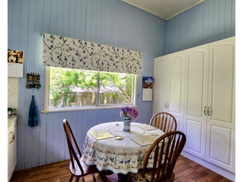 12 Tulip St, Maleny QLD 4552