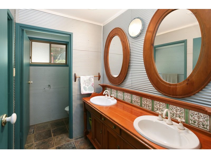 36 Centenary Drive, Maleny QLD 4552