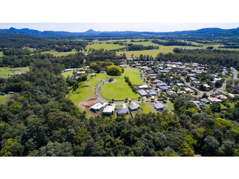 98 Emerald Vista Parade, Yandina QLD 4561