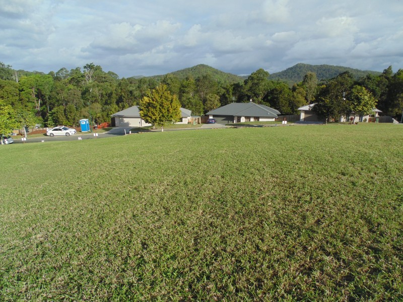 108 Emerald Vista Parade, Yandina QLD 4561