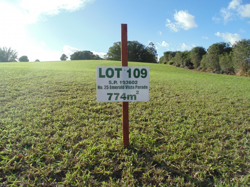 109 Emerald Vista Parade, Yandina QLD 4561