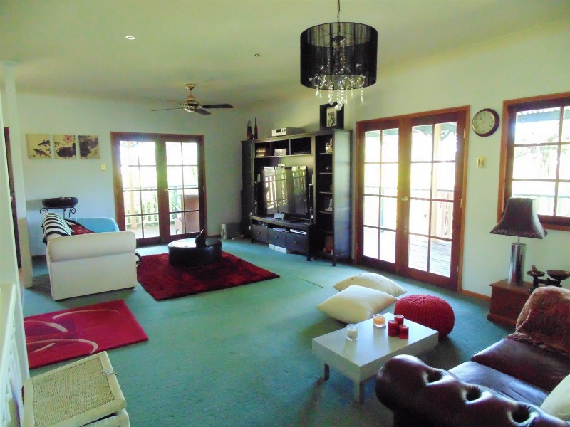 123 Killawarra Road, Lake Macdonald QLD 4563