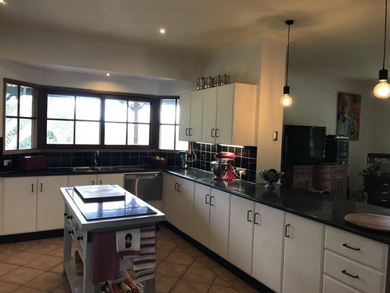 123 Killawarra Road, Lake Macdonald QLD 4563
