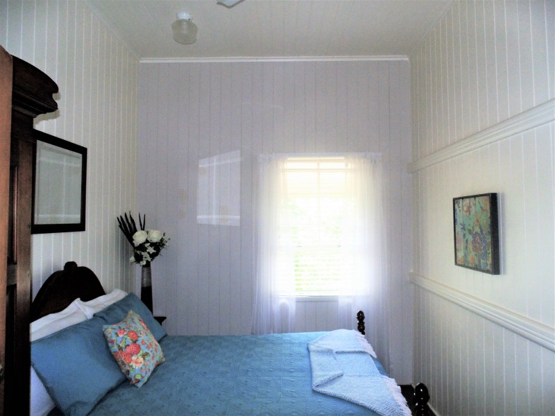 8 School Road, Yandina QLD 4561