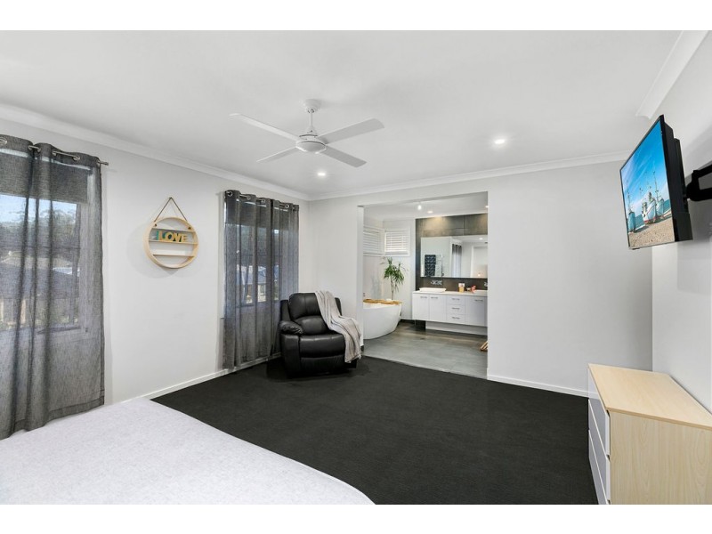 3 Ariel Place, Bli Bli QLD 4560
