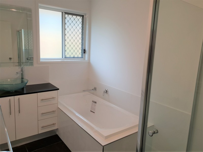 25 EMERALD VISTA PARADE, Yandina QLD 4561