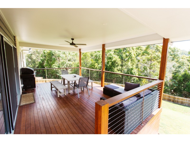 54 EMERALD VISTA PARADE, Yandina QLD 4561