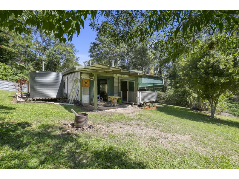 40 Lake Dunethin Road, Maroochy River QLD 4561