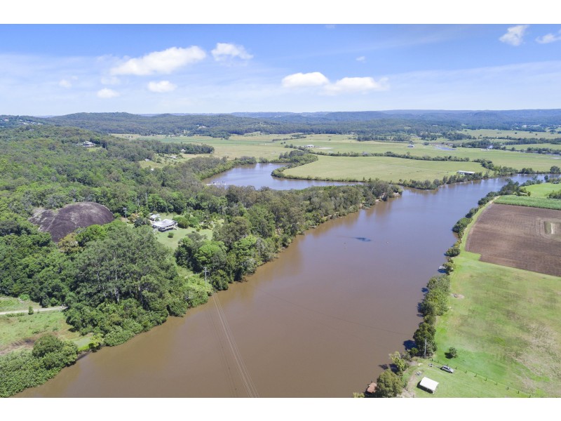 40 Lake Dunethin Road, Maroochy River QLD 4561