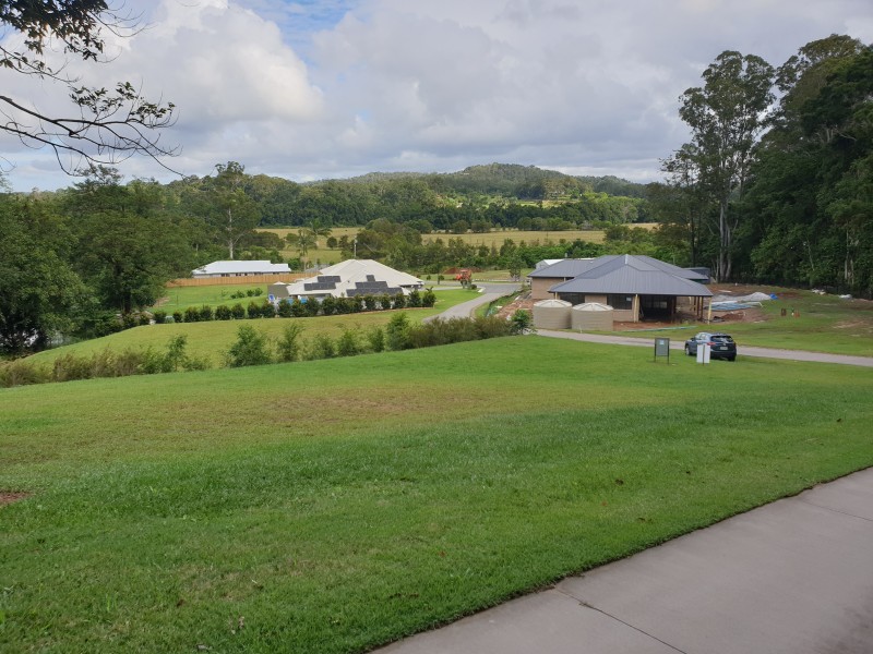 18 KARINYA COURT, Rosemount QLD 4560