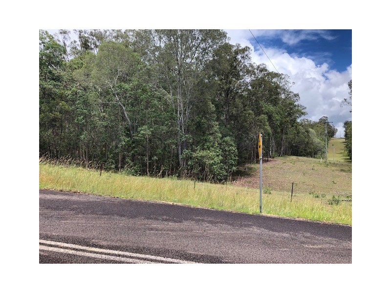 6 Tandur – Traveston Rd, Traveston QLD 4570