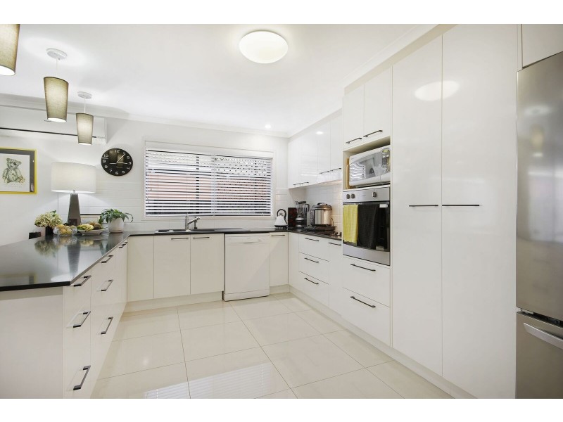 13 Mimosa Crescent, Currimundi QLD 4551