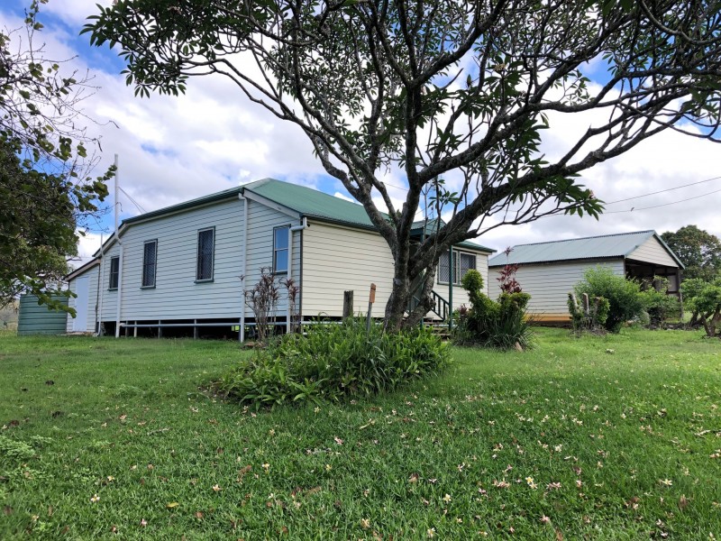 392 Kiamba Road, Kiamba QLD 4560