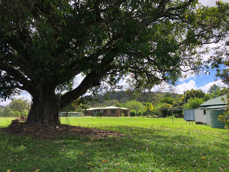392 Kiamba Road, Kiamba QLD 4560