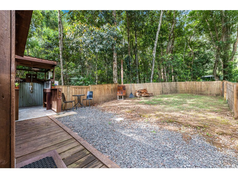 15 Hillsview Place, Maroochy River QLD 4561